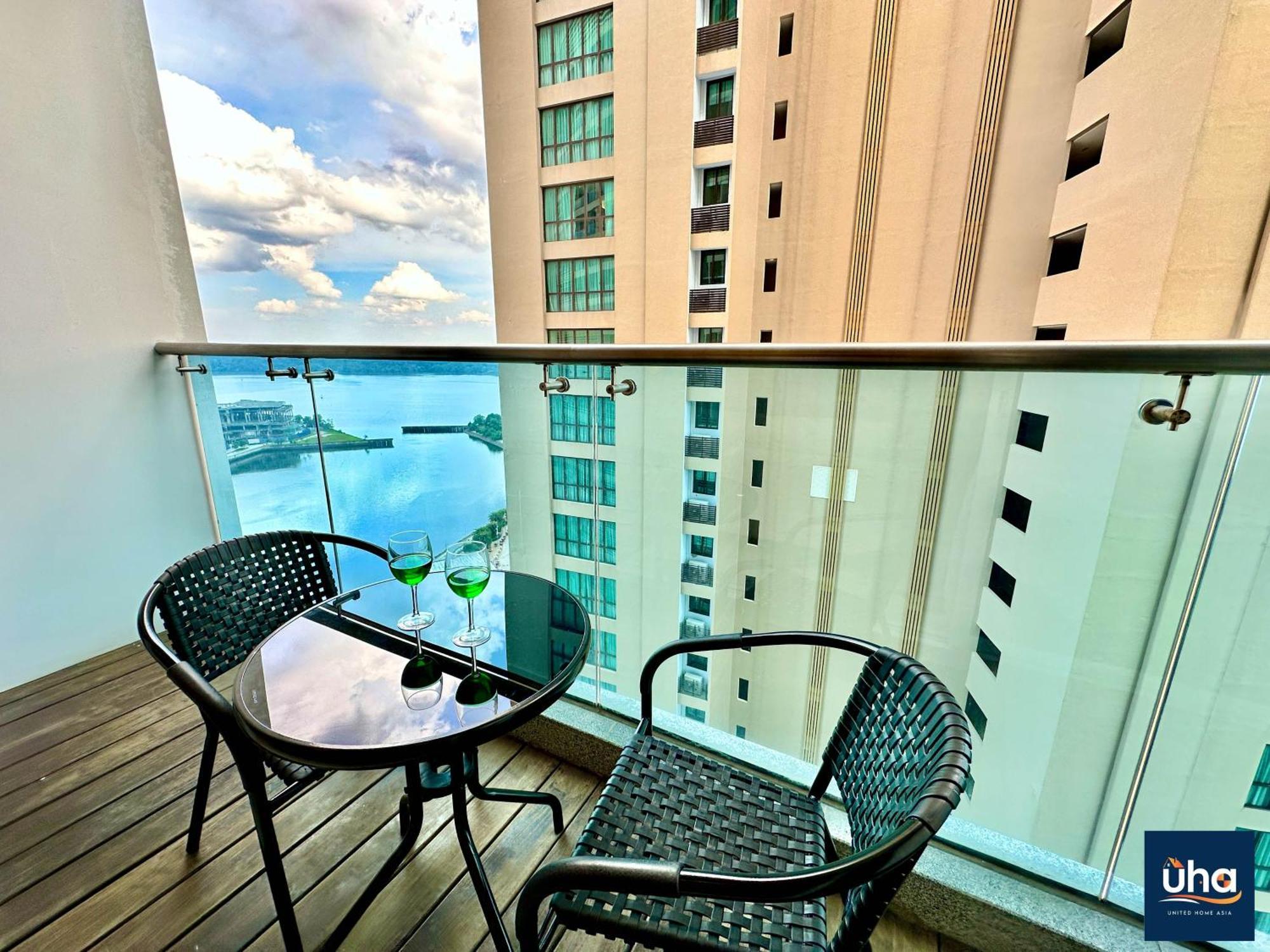 Pinetree Puteri Harbour @ Uha Apartamento Nusajaya  Exterior foto